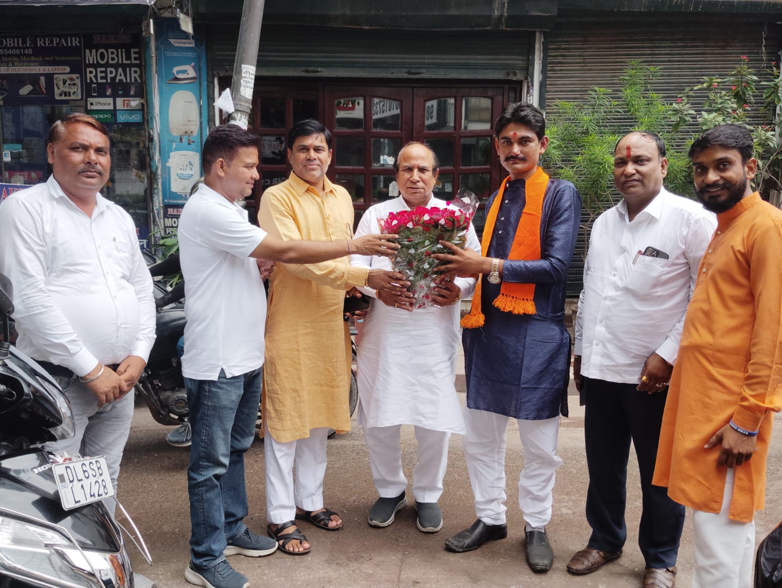 भाजपा सहयोग मंच के राष्ट्रीय अध्यक्ष आशुतोष के. शर्मा ने दिल्ली में राष्ट्रीय कार्यालय का किया उद्घाटन