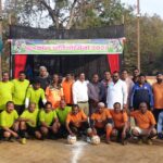 स्व. जवाहरलाल मानिकपुरी स्मृति फुटबॉल टूर्नामेंट का भव्य शुभारंभ, युवाओं के साथ सीनियर सिटीजन ने भी दिखाया खेल जज़्बा