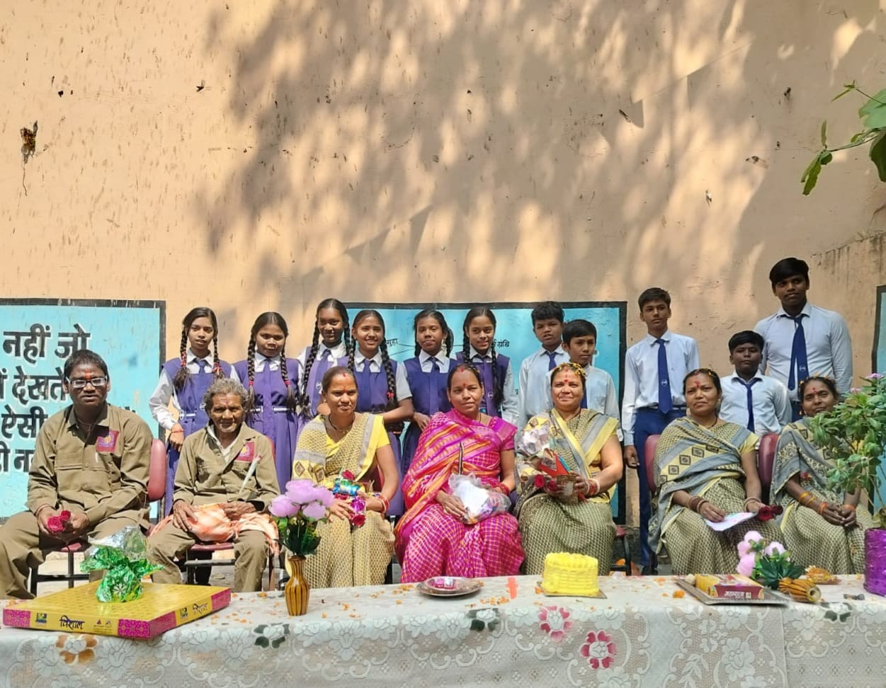 अग्रसेन पब्लिक स्कूल एवं श्री जगदीश कुमार दानी विद्यालय में “आभार उत्सव” गरिमामय वातावरण में सम्पन्न