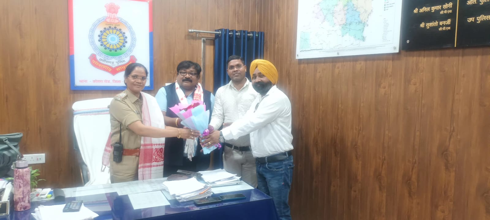 कोतरा रोड थाना प्रभारी कमला पोसान का प्रेस रिपोर्टर क्लब ने किया सम्मान