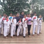 बिलासपुर कराटे अकादमी ने स्मृति वन में मनाया विश्व कराते दिवस