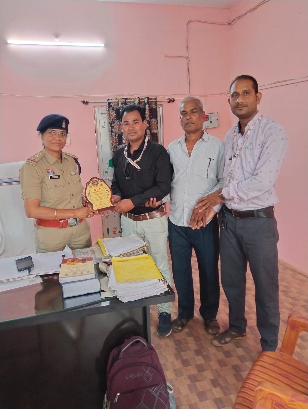 पचपेड़ी थाना प्रभारी कमला पुसाम ठाकुर का सम्मान, जनसेवा एवं उत्कृष्ट कार्यों की सराहना