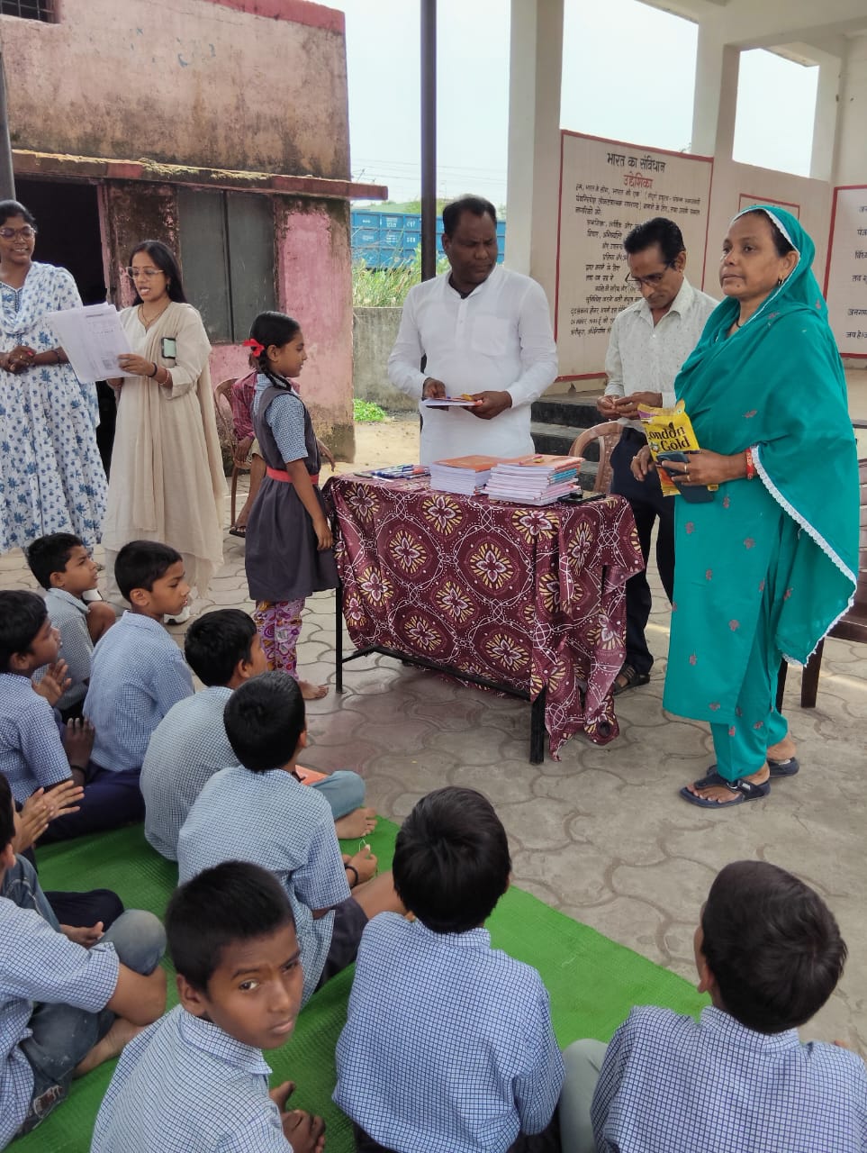 शासकीय पूर्व माध्यमिक शाला गणेश नगर में मेधावी विद्यार्थियों का सम्मान, पार्षद इब्राहिम खान अब्दुल ने बढ़ाया उत्साह