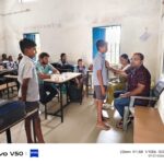 सेमरिया में राष्ट्रीय बाल स्वास्थ्य कार्यक्रम के तहत विद्यार्थियों का स्वास्थ्य परीक्षण